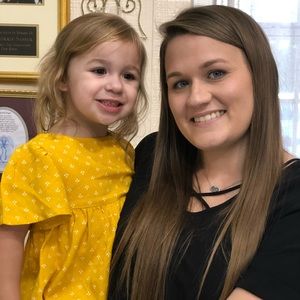 Meet your Posher, Ashley